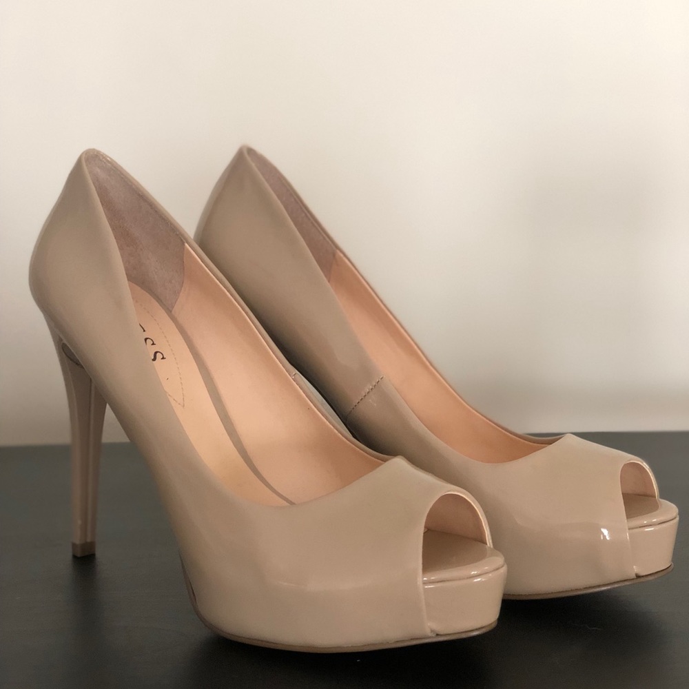 Guess Nude Heels 7.5 Womens